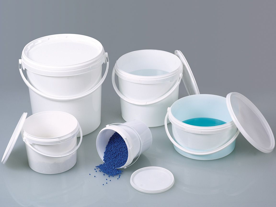 Packaging bucket, PP white, 1 l, w/ closure
