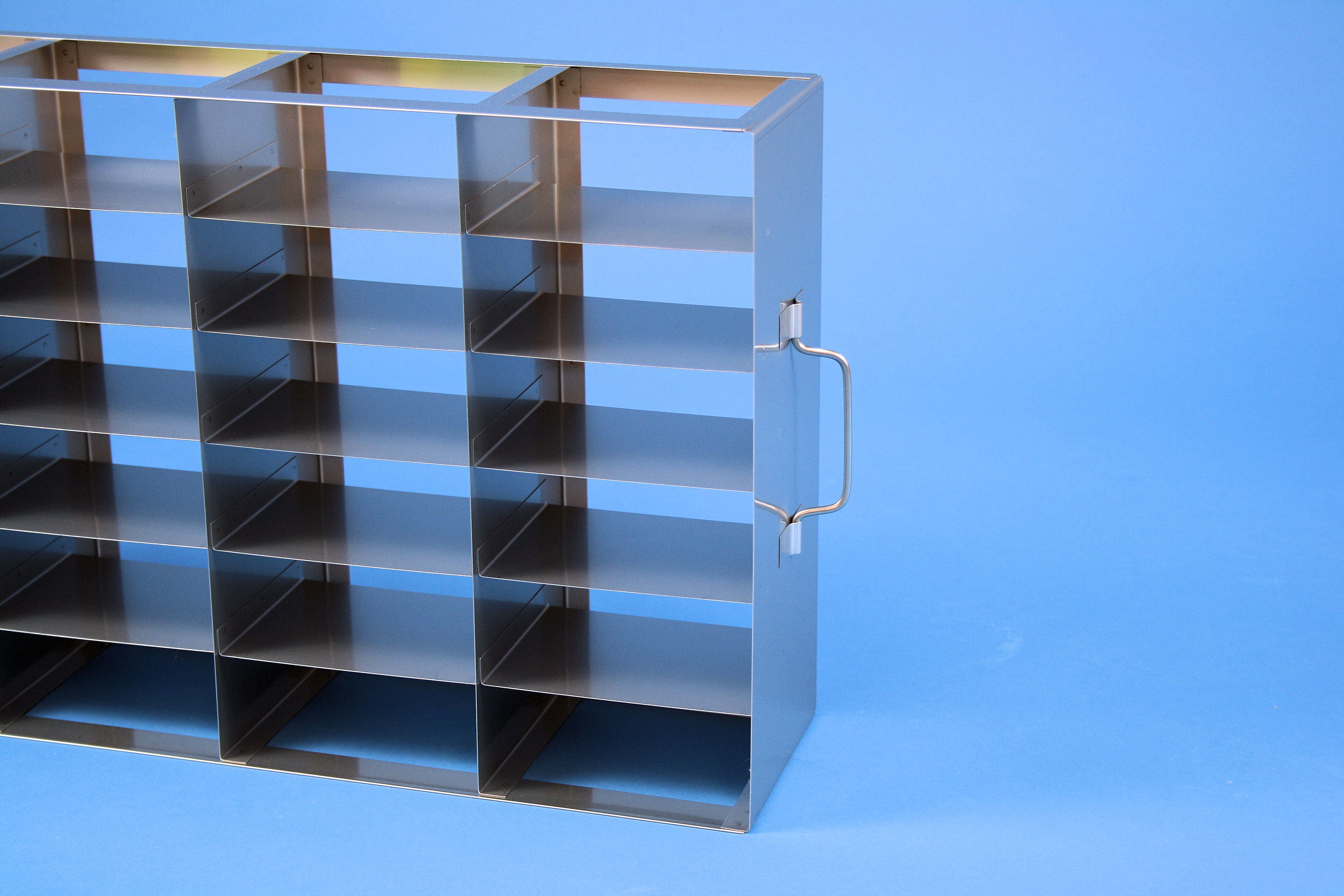 ALPHA vandret reol 25, for 36 boxe, 28mm (18x2)