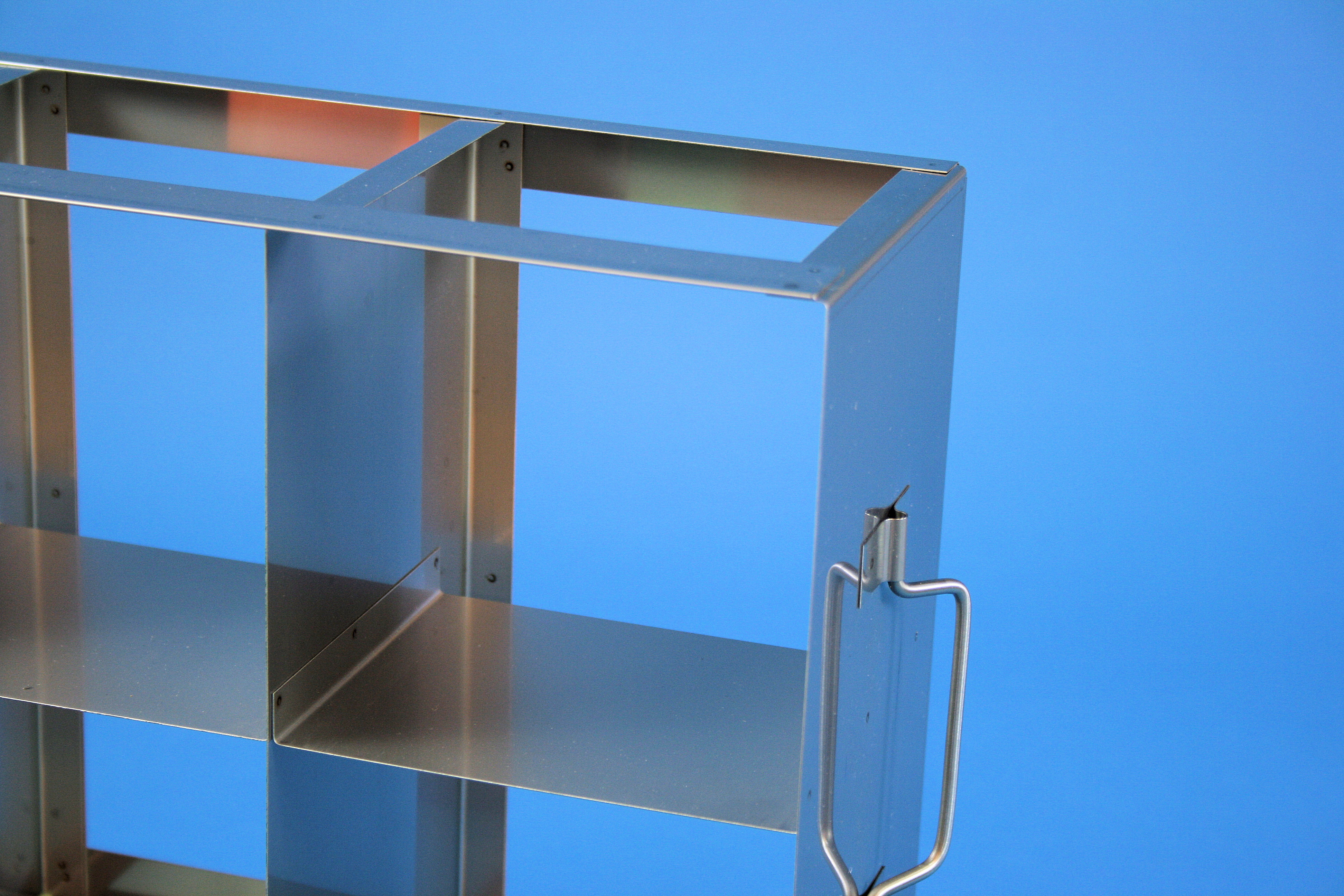 ALPHA vandret reol 130, for 15 boxe, 133mm