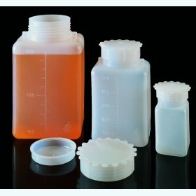 Square bottle HDPE 100 ml with cap