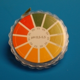 Testpapir pH 0.5 - 5.5 rulle str. 7 mm x 5 m