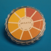Testpapir pH 5.4 - 7.0 rulle str. 7 mm x 5 m.
