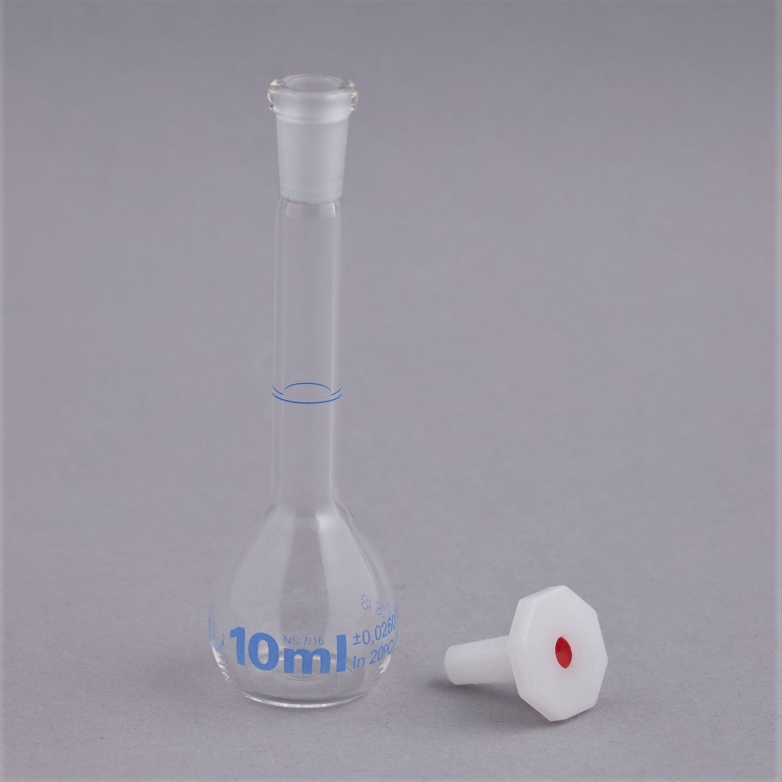 Ten Rib Flask Volumetric flask 10 ml NS 7/16 Duran glass class A