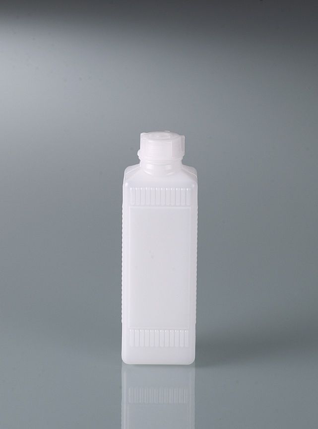Narrow-necked square bottle, HDPE, 250 ml, w/ cap