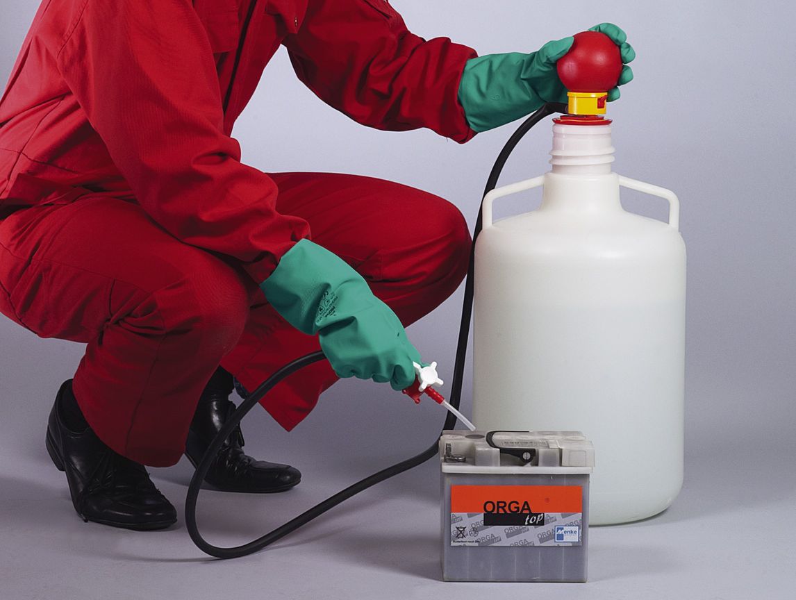 OTAL battery hand pump, PP/PVC, tube Ø 12mm