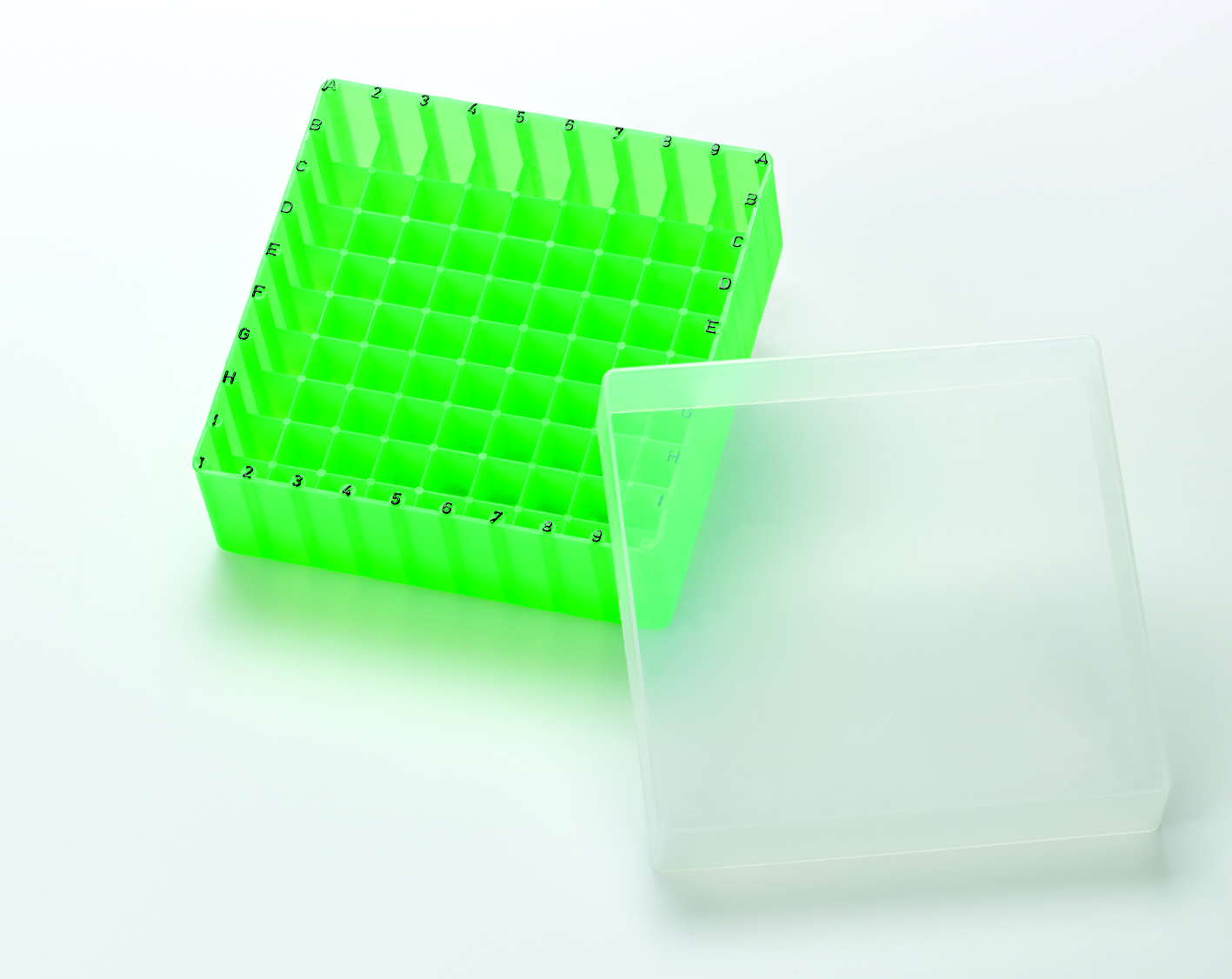 Box PP 1,5, 1,8, 2ml, grøn, m. låg, 81 pos. m. kod