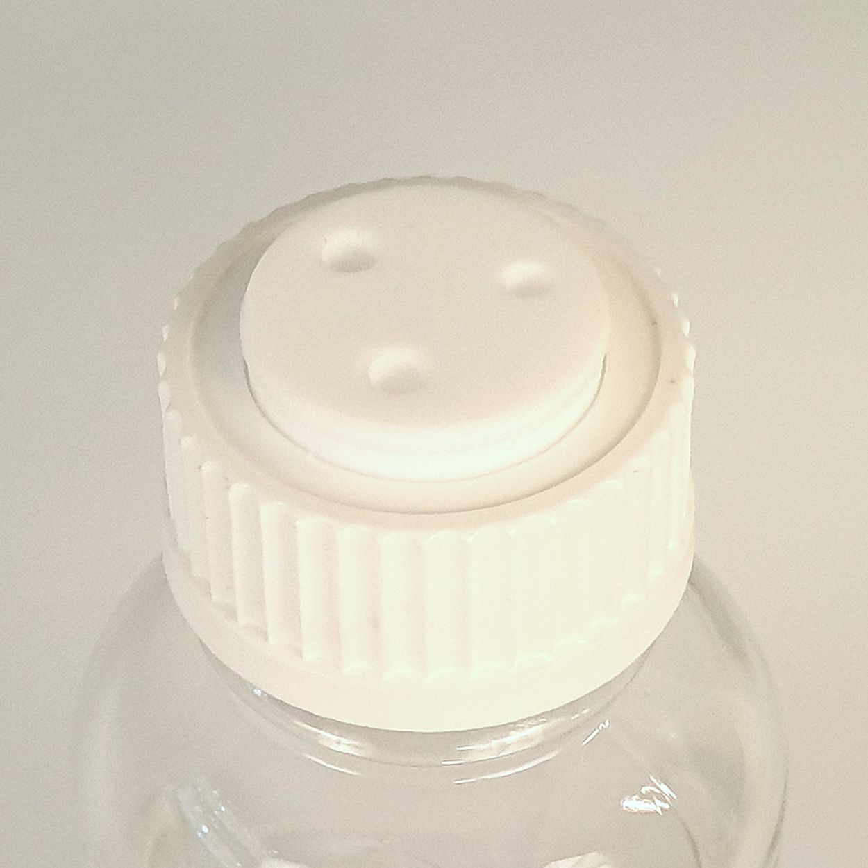 Adaptor/lid for reservoir bottle 2x1/4-28 - 1xluer